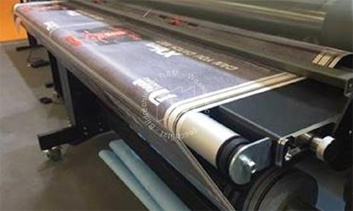 Roll-to-Roll mit Material