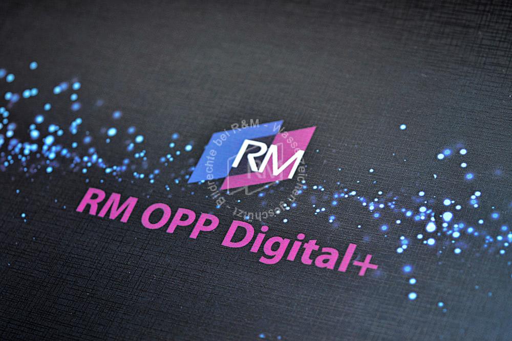 RM OPP Digital+ Leinen Detail